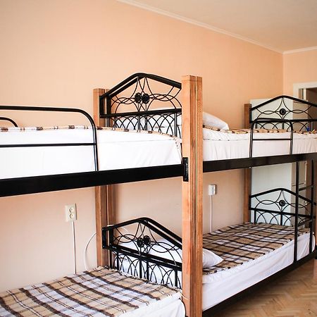 A&S Hostel Minskiy Kiev Exterior photo