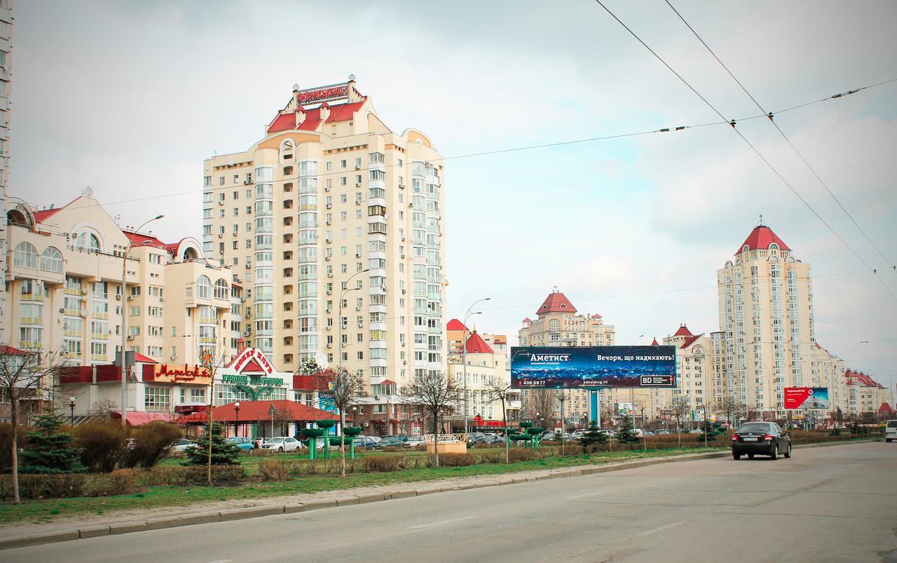 A&S Hostel Minskiy Kiev Exterior photo