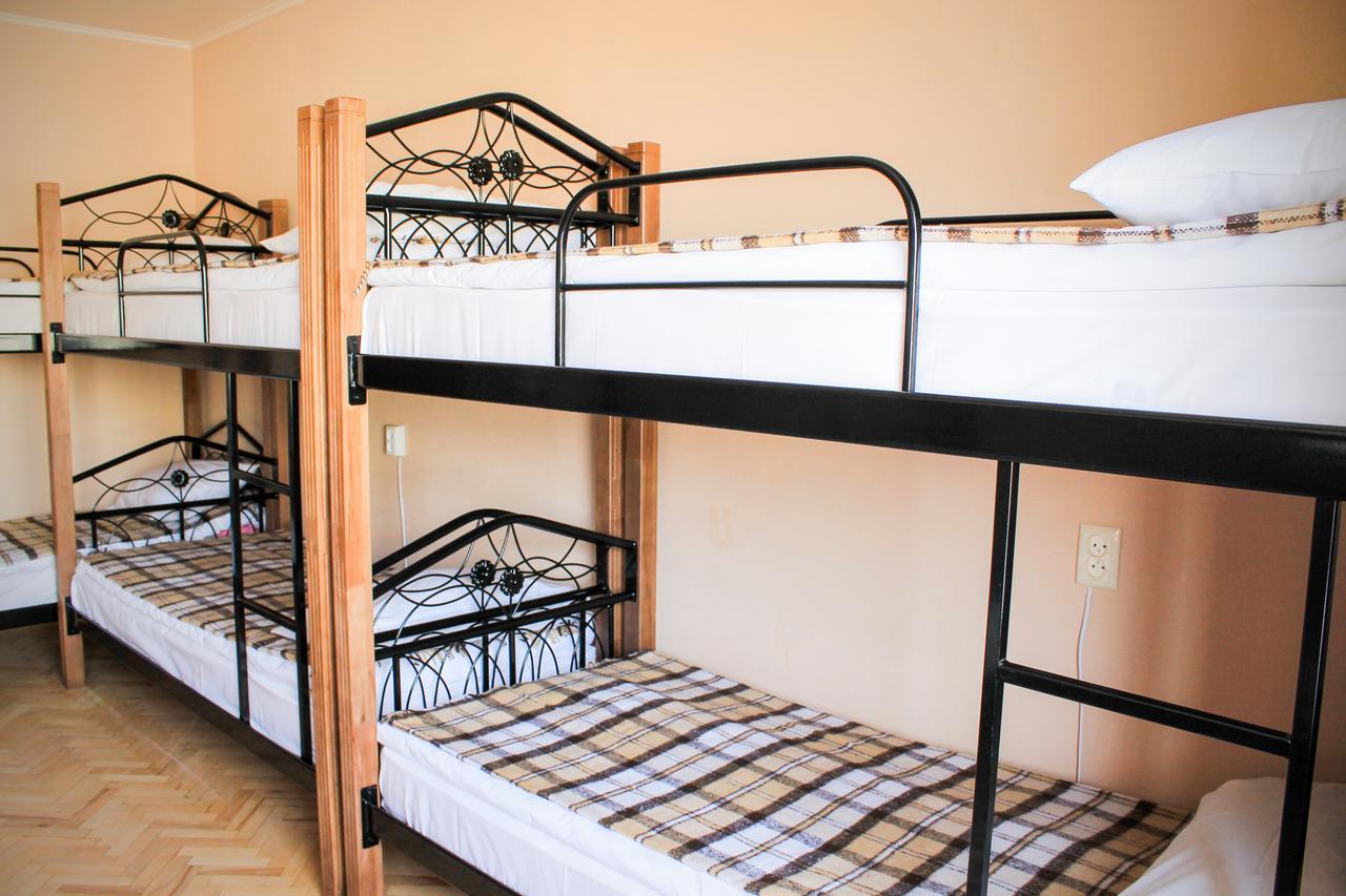 A&S Hostel Minskiy Kiev Exterior photo